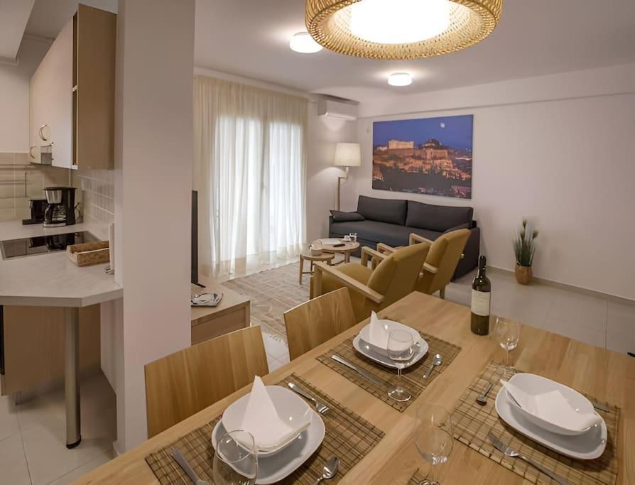 Modern Apartment In The Heart Of The City Atenas Exterior foto